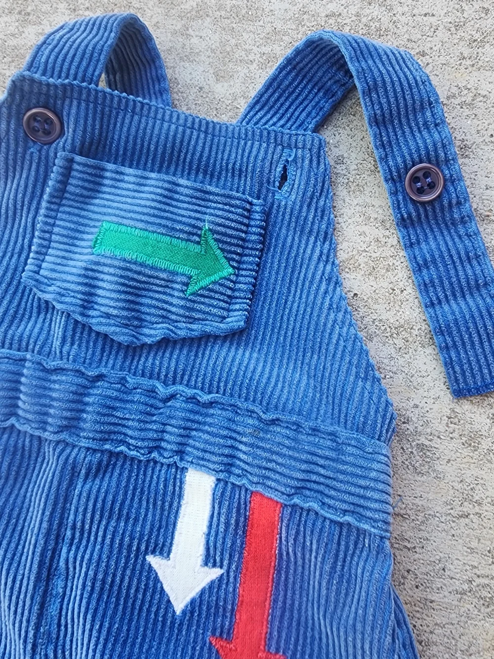 Vintage Health-tex Blue Corduroy Kids Overalls Arrow Appliqués Embroidery, 12M‎